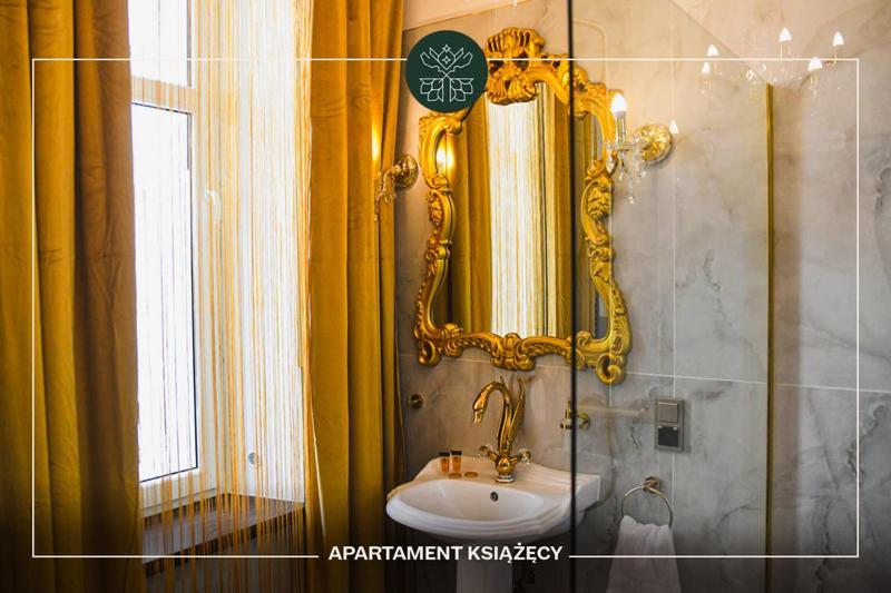 Apartamenty Przy Zamkowej W Walbrzychu Kültér fotó