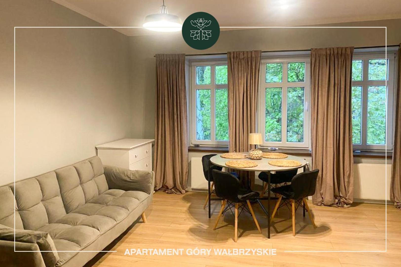 Apartamenty Przy Zamkowej W Walbrzychu Kültér fotó